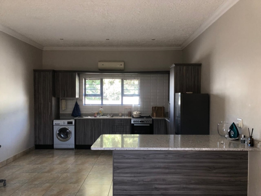2 Bedroom Property for Sale in Berea Eastern Cape